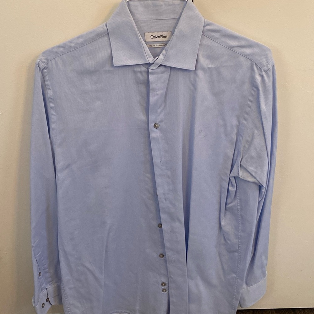 MEN BUTTON DOWN